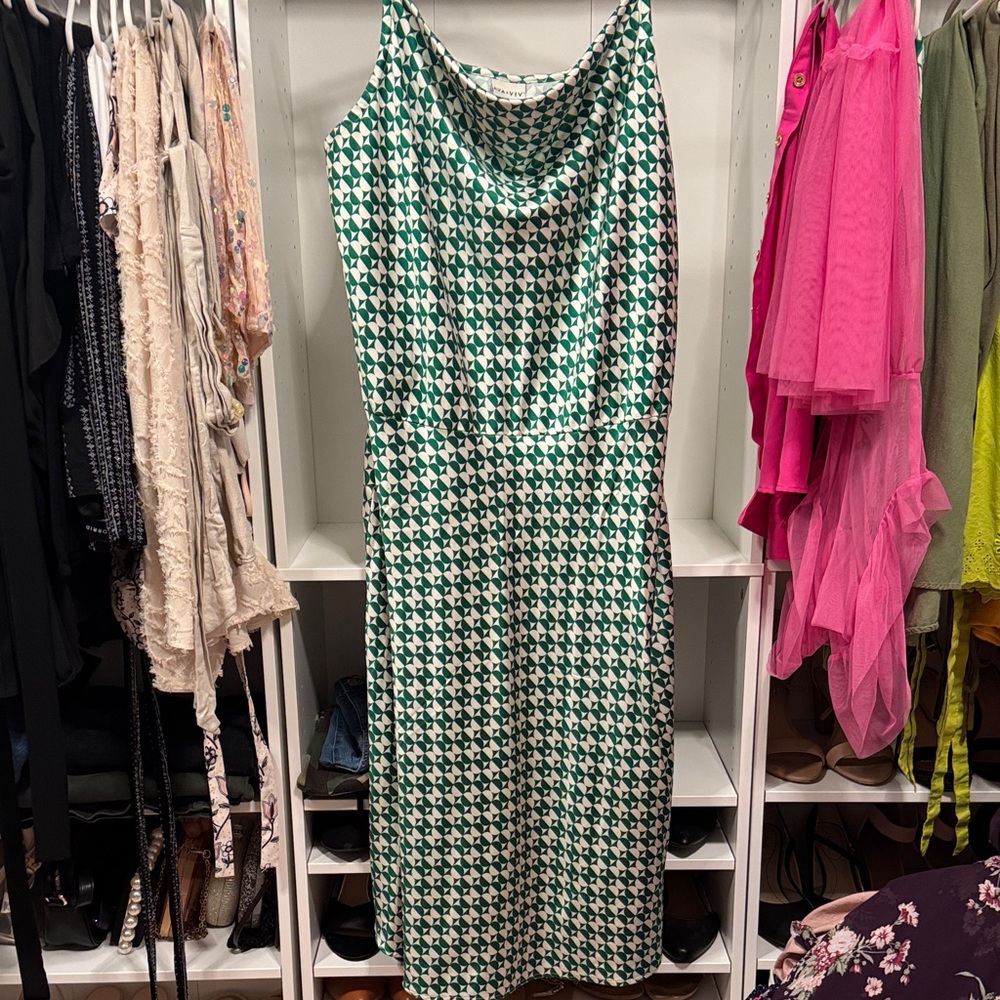 Ava & Viv Green and White Geometric Midi Dress